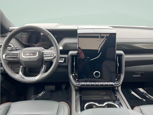 2026 GMC Yukon XL 4WD AT4
