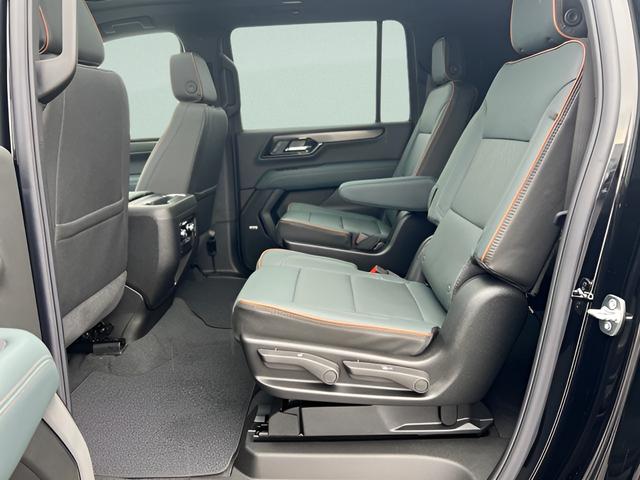 2026 GMC Yukon XL 4WD AT4