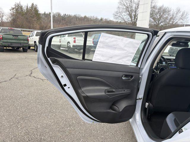 2025 Nissan Versa 1.6 SV