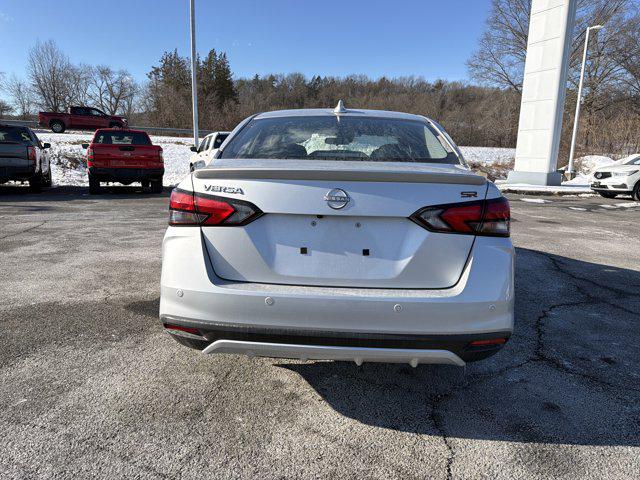 2025 Nissan Versa 1.6 SR