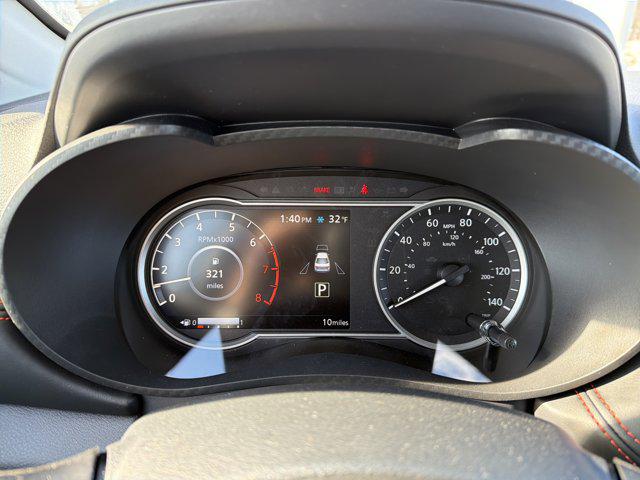 2025 Nissan Versa 1.6 SR