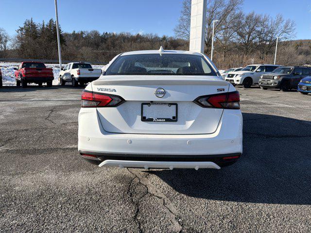2025 Nissan Versa 1.6 SR