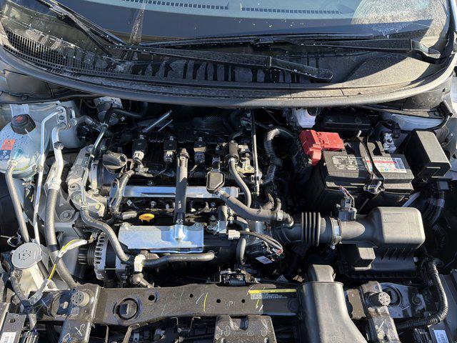 2025 Nissan Versa 1.6 SR