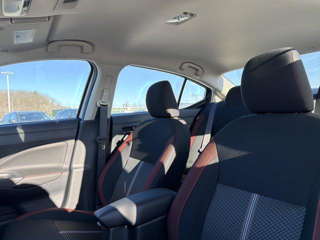 2025 Nissan Versa 1.6 SR