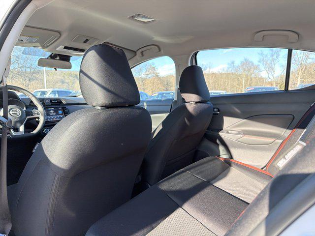 2025 Nissan Versa 1.6 SR