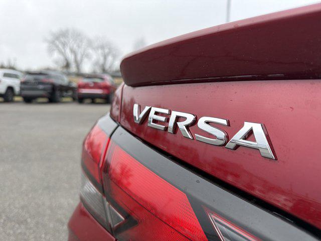2025 Nissan Versa 1.6 SR