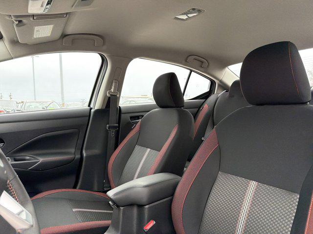 2025 Nissan Versa 1.6 SR