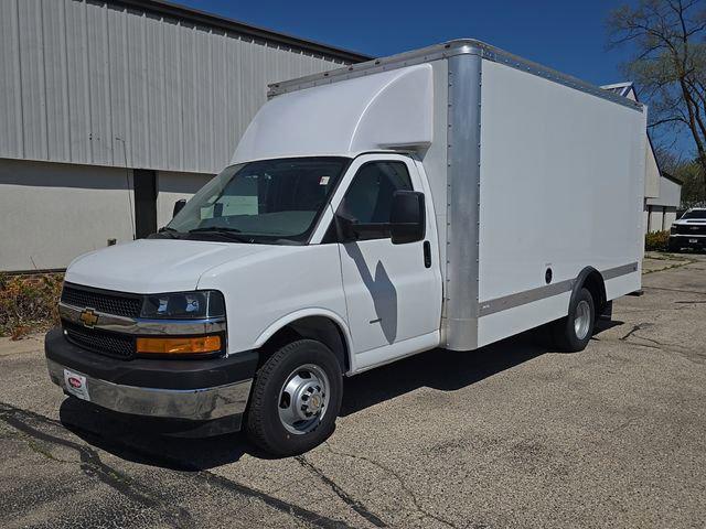 2025 Chevrolet Express Cutaway Work Van for sale in Lake Mills, WI
