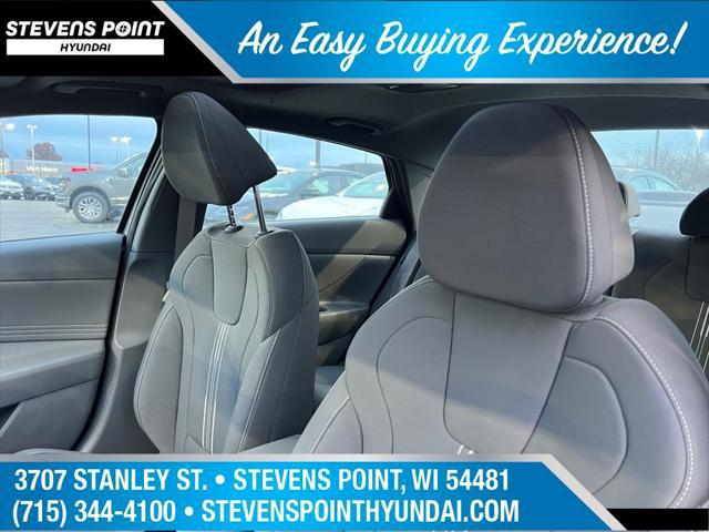 2025 Hyundai Elantra SEL Convenience