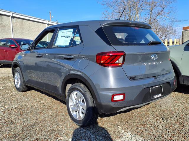 2026 Hyundai Venue SE