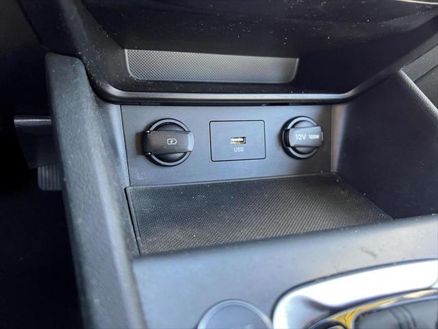 2023 Hyundai Kona SE
