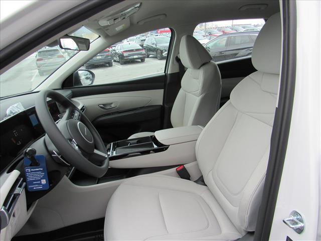 2026 Hyundai Tucson Hybrid Blue SE