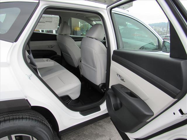 2026 Hyundai Tucson Hybrid Blue SE