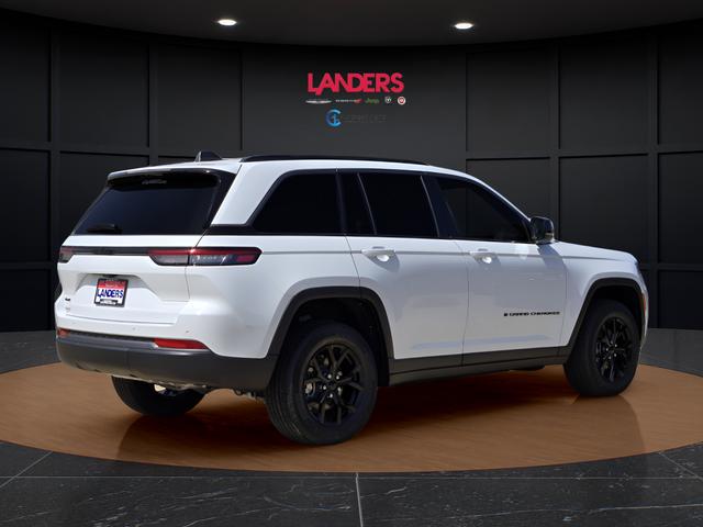 2026 Jeep Grand Cherokee GRAND CHEROKEE LAREDO ALTITUDE 4X4