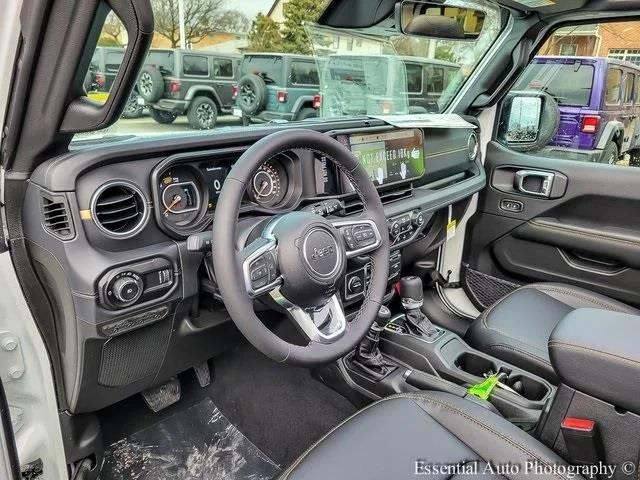 2026 Jeep Wrangler 4-Door Sahara 4x4