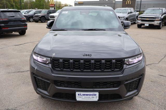 2026 Jeep Grand Cherokee GRAND CHEROKEE LAREDO ALTITUDE 4X4 2026 Jeep Grand Cherokee GRAND CHEROKEE LAREDO ALTITUDE 4X4