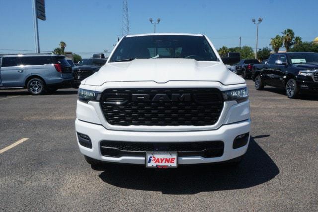 2026 RAM 1500 RAM 1500 EXPRESS CREW CAB 4X4 57 BOX