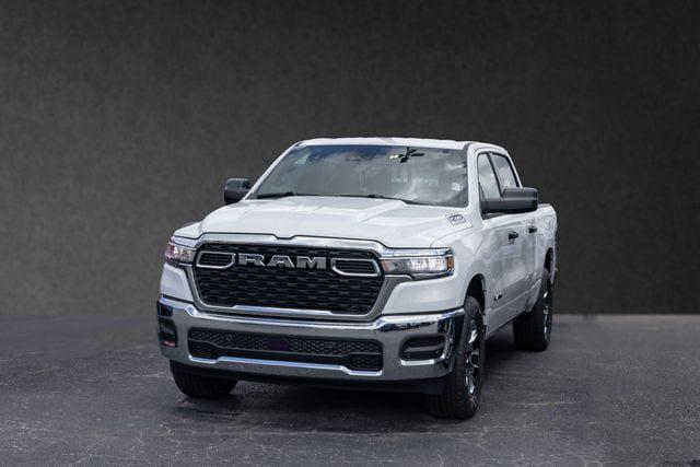 2026 RAM Ram 1500 RAM 1500 TRADESMAN CREW CAB 4X4 57 BOX