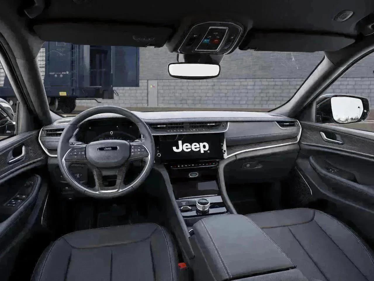 New 2026 Silver Zynith Exterior Paint Jeep Limited image 14