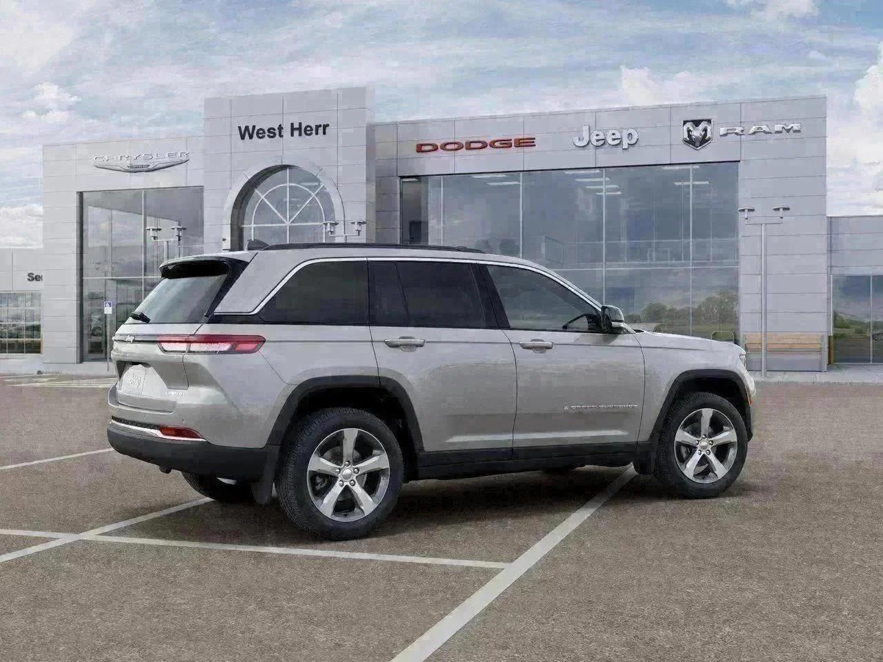 New 2026 Silver Zynith Exterior Paint Jeep Limited image 30