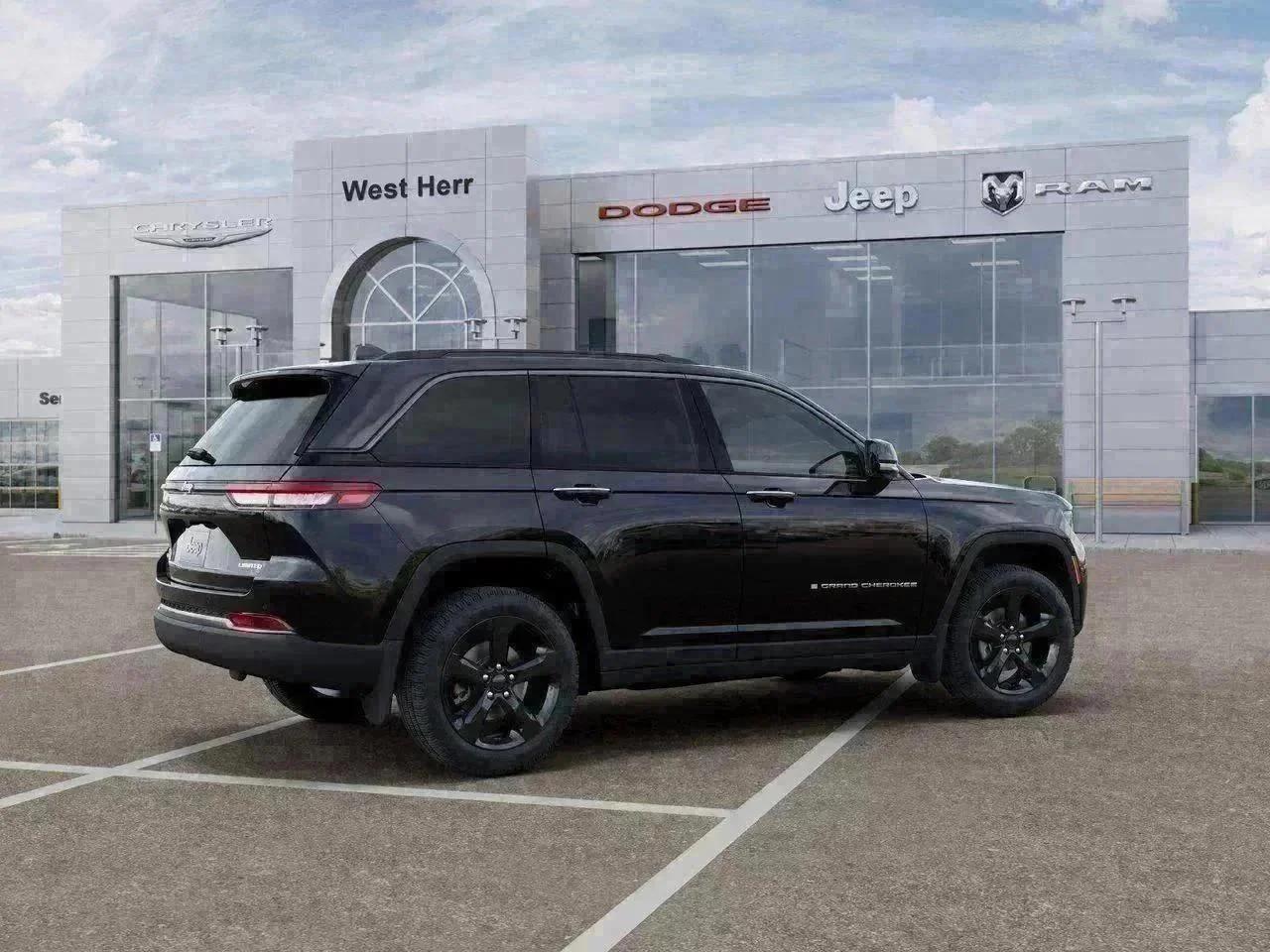 New 2026 Diamond Black Crystal Pearl-Coat Exterior Paint Jeep Limited image 30
