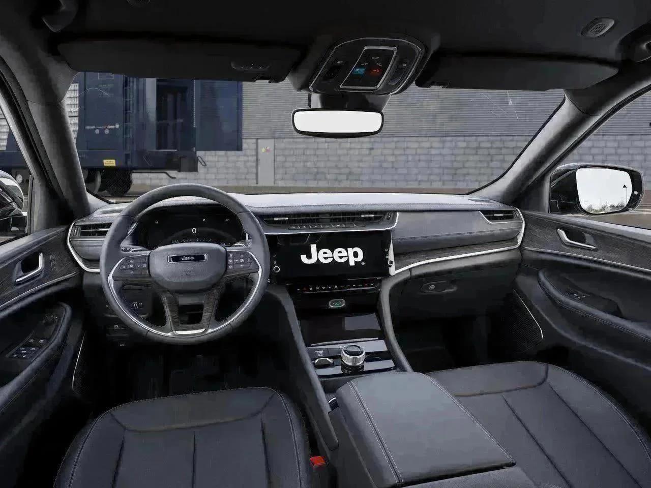 New 2026 Diamond Black Crystal Pearl-Coat Exterior Paint Jeep Limited image 14