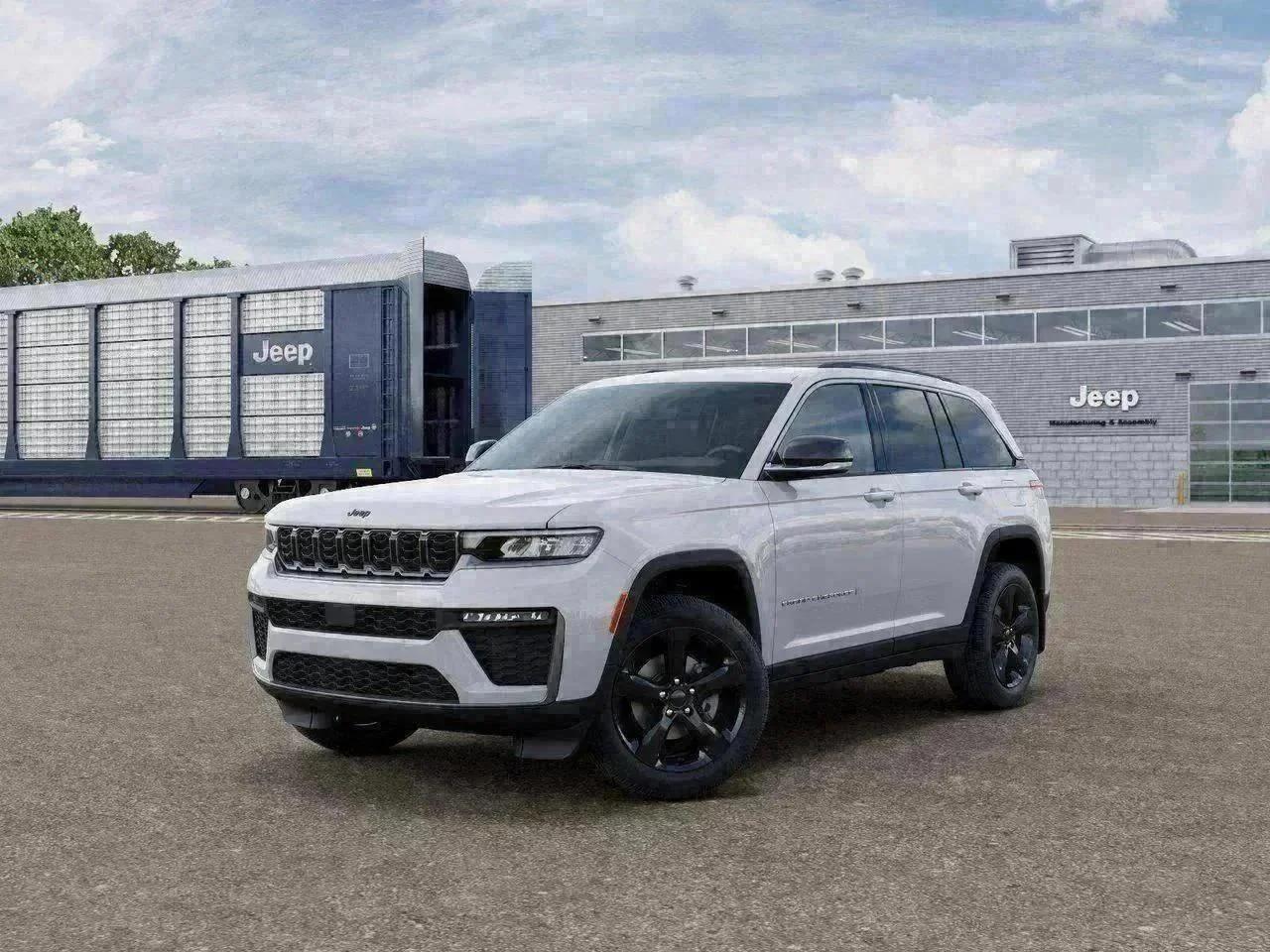 New 2026 Bright White Clear-Coat Exterior Paint Jeep Limited image 27