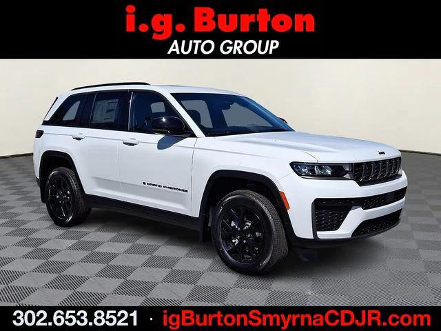 2026 Jeep Grand Cherokee GRAND CHEROKEE LAREDO ALTITUDE 4X4