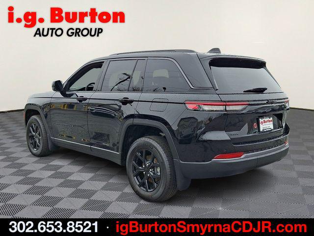 2026 Jeep Grand Cherokee GRAND CHEROKEE LAREDO ALTITUDE 4X4