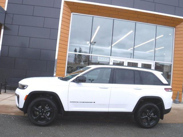 2026 Jeep Grand Cherokee GRAND CHEROKEE LIMITED 4X4 2026 Jeep Grand Cherokee GRAND CHEROKEE LIMITED 4X4