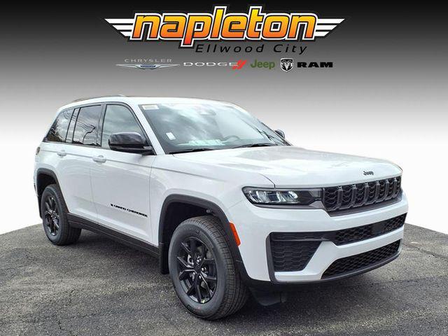 2026 Jeep Grand Cherokee GRAND CHEROKEE LAREDO ALTITUDE 4X4