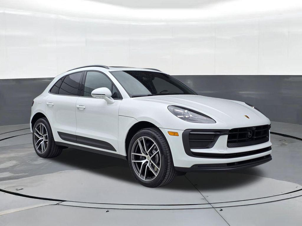 2026 Porsche Macan Base - Photo 7