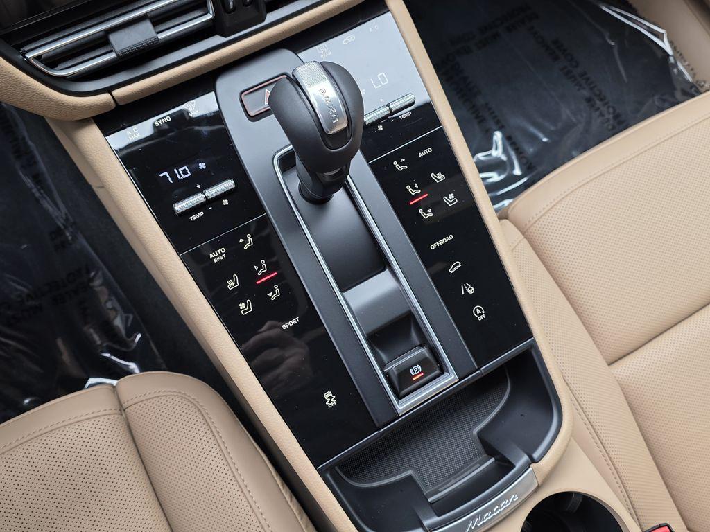2026 Porsche Macan Base - Photo 21