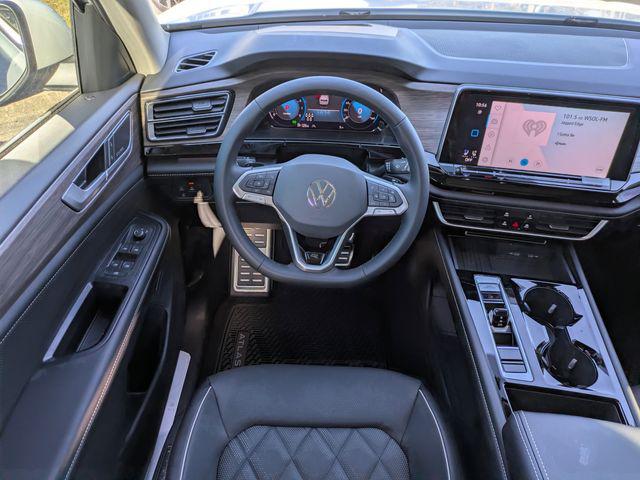 2026 Volkswagen Atlas SEL Premium R-Line