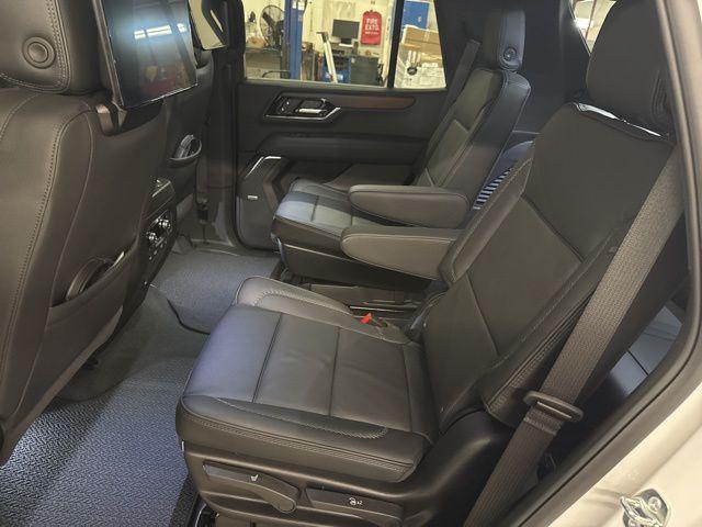 2026 GMC Yukon 4WD Denali