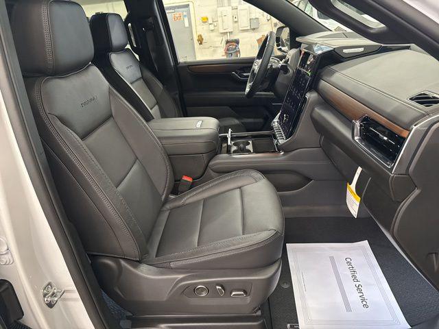 2026 GMC Yukon 4WD Denali