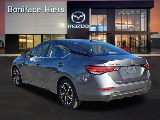 2024 Nissan Sentra SV Xtronic CVT