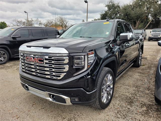 2023 GMC Sierra 1500 4WD Crew Cab Short Box Denali