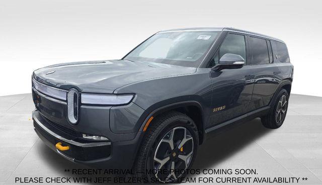 2024 Rivian R1S Adventure Quad Motor Large Pack