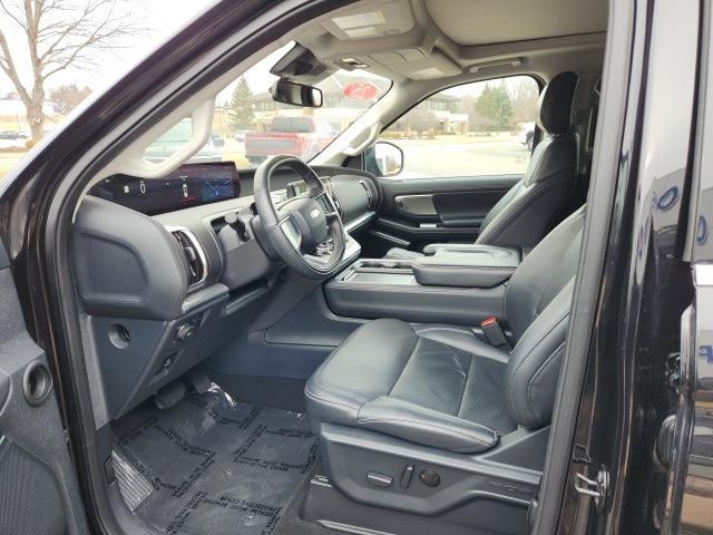 2025 Ford Expedition Platinum MAX