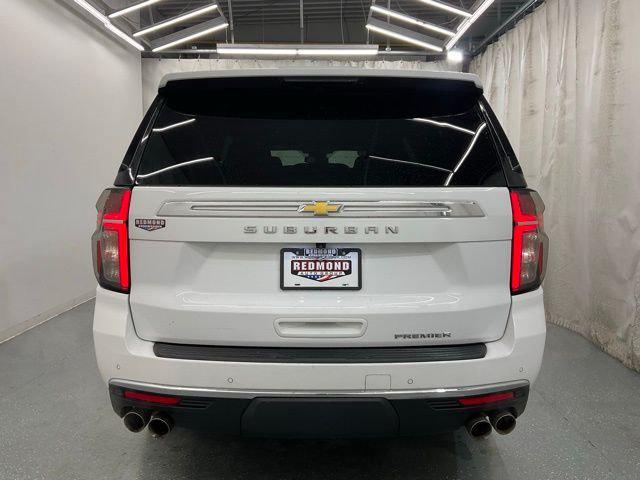 2024 Chevrolet Suburban 4WD Premier