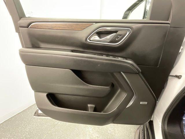 2024 Chevrolet Suburban 4WD Premier
