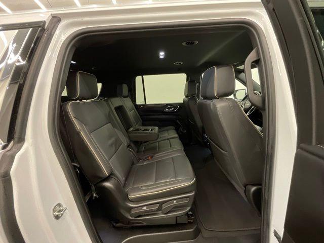 2024 Chevrolet Suburban 4WD Premier