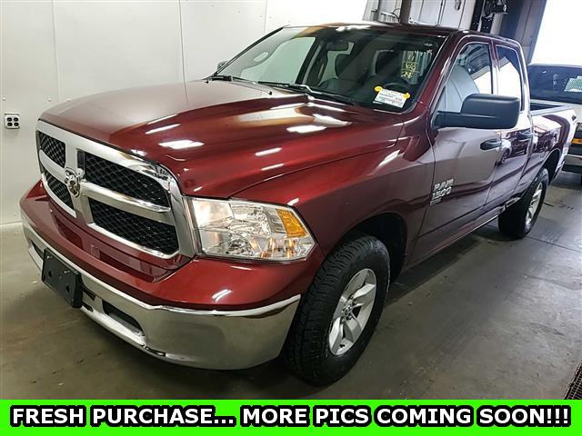 2024 RAM 1500 Classic SLT Quad Cab 4x4 64 Box