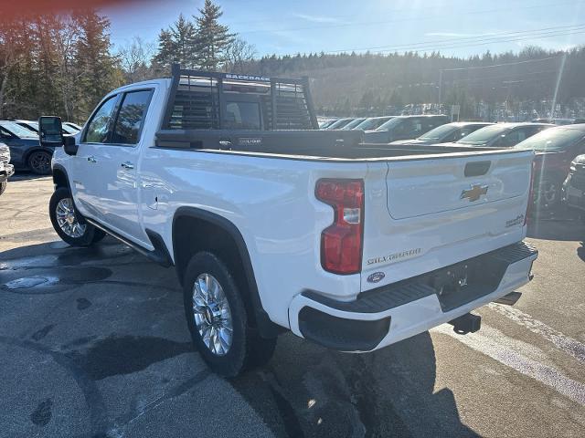 2022 Chevrolet Silverado 2500HD 4WD Crew Cab Standard Bed High Country