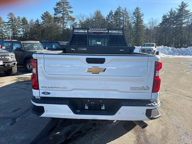 2022 Chevrolet Silverado 2500HD 4WD Crew Cab Standard Bed High Country