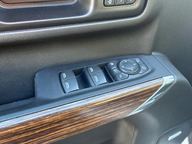 2022 Chevrolet Silverado 2500HD 4WD Crew Cab Standard Bed High Country