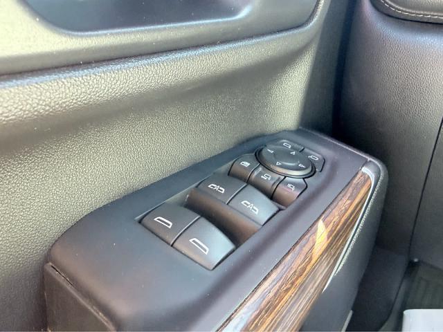 2022 Chevrolet Silverado 2500HD 4WD Crew Cab Standard Bed High Country