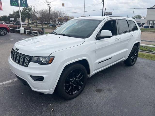 2017 Jeep Grand Cherokee Altitude 4x2
