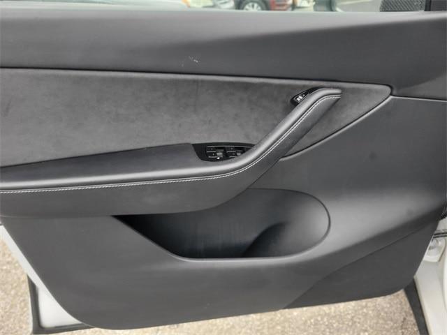 2020 Tesla Model Y Performance Dual Motor All-Wheel Drive